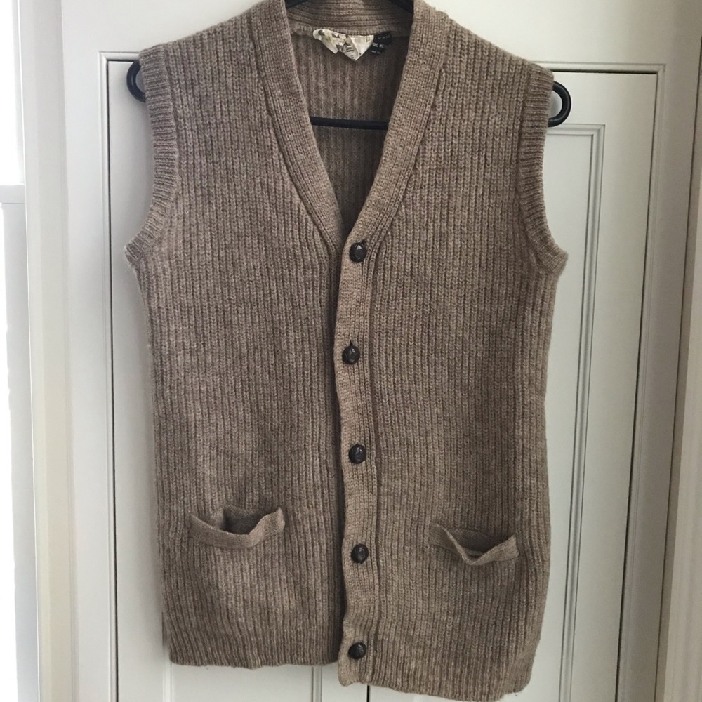 H&M wool sweater vest